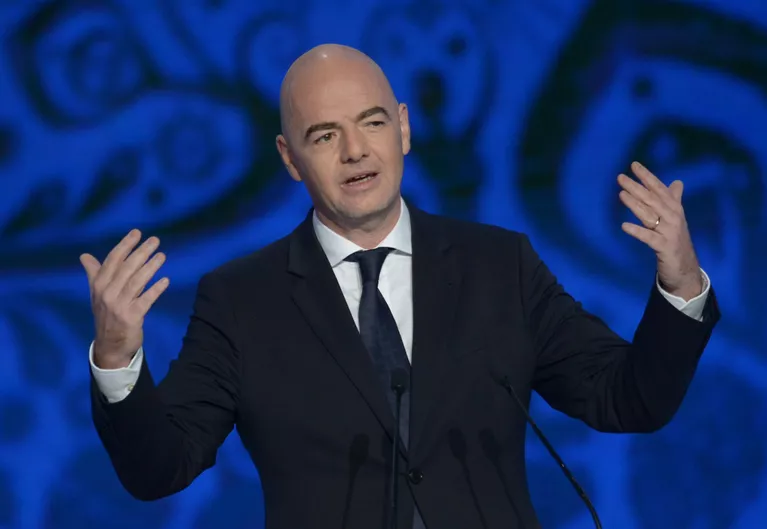 Президент ФИФА Джанни Инфантино на церемонии официальной жеребьевки Кубка конфедераций-2017 Президент ФИФА Джанни Инфантино на церемонии официальной жеребьевки Кубка конфедераций-2017