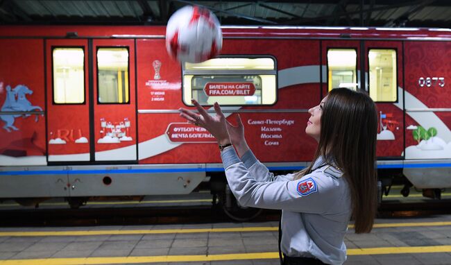 Запуск поезда метро, посвящённого Кубку конфедераций FIFA 2017