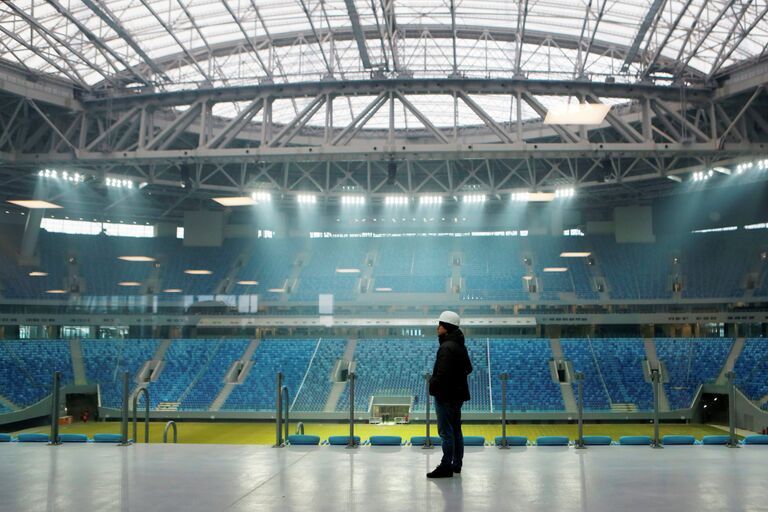 Стадион Зенит-Арена в Санкт-Петербурге Стадион Зенит-Арена в Санкт-Петербурге