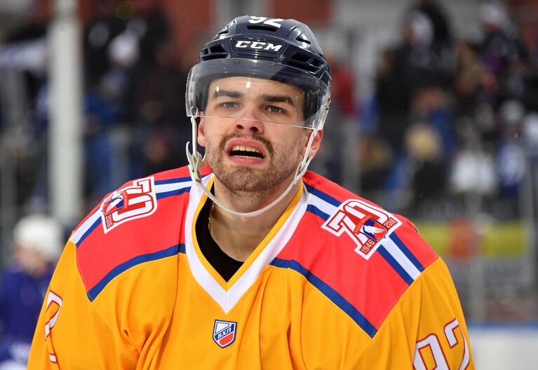 Нападающий Химика Артём Пуголовкин