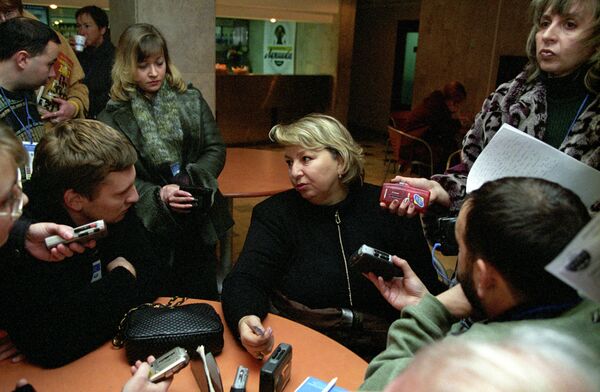 Российский тренер по фигурному катанию Татьяна Анатольевна Тарасова с журналистами