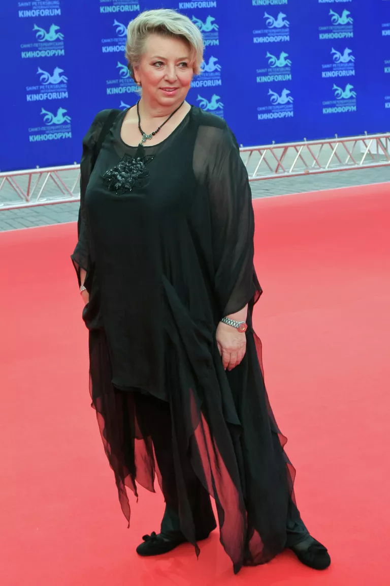 Тренер по фигурному катанию Татьяна Тарасова Тренер по фигурному катанию Татьяна Тарасова