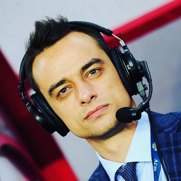 Телеведущий и футбольный комментатор Павел Занозин