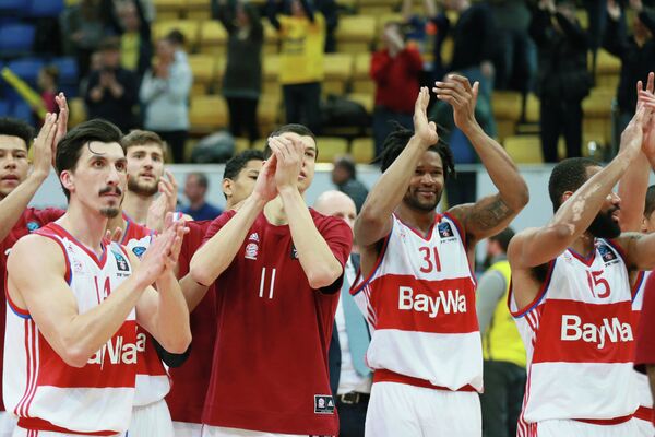 Баскетболисты Баварии радуются победе