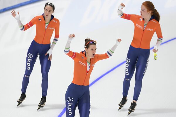 Спортсменки сборной Нидерландов по конькобежному спорту