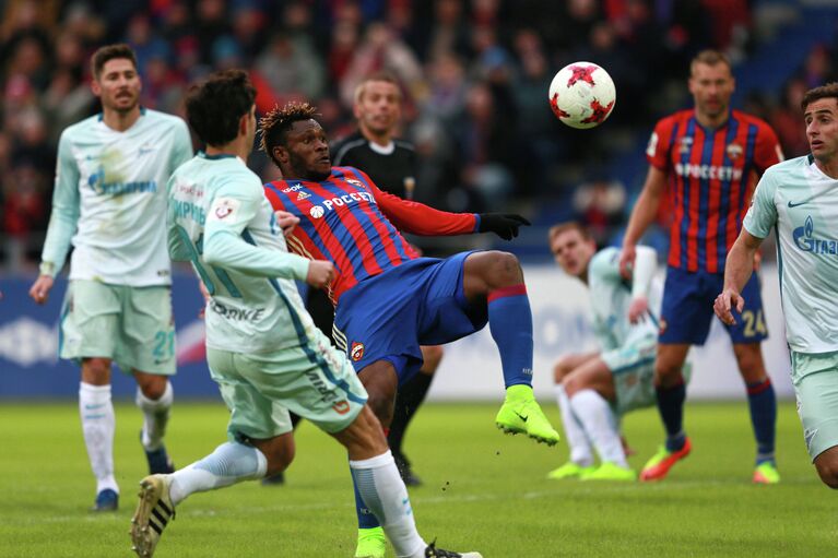 Игровой момент матча ЦСКА - Зенит Игровой момент матча ЦСКА - Зенит