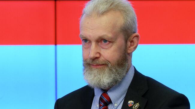  Виталий Крючин