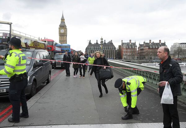 Теракт в Лондоне возле Вестминстерского моста
