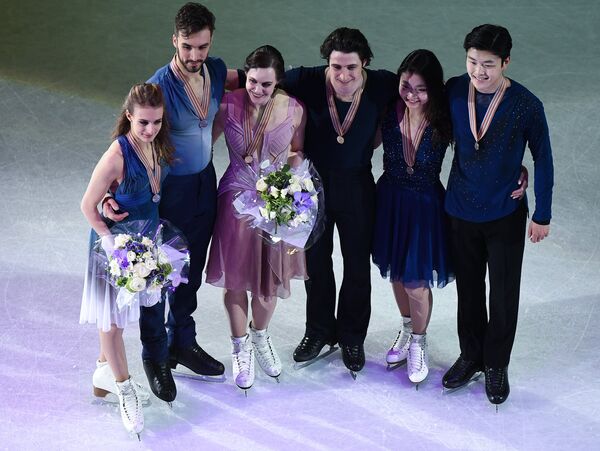 Габриэлла Пападакис и Гийом Сизерон (Франция), Тесса Вирчу и Скотт Мойр (Канада) и Майя Шибутани и Алекс Шибутани (США) (слева направо)