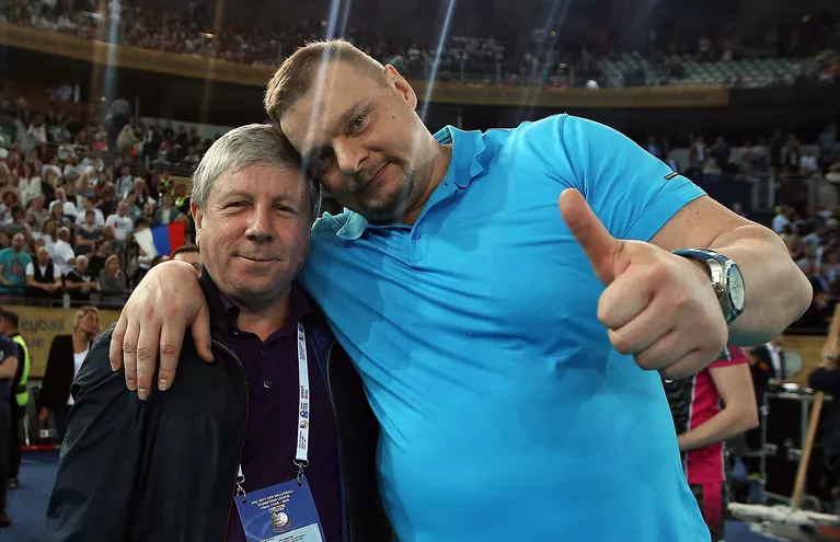 Главный тренер ВК Зенит-Казань Владимир Алекно (справа) и президент волейбольного клуба Зенит-Казань Рафкат Кантюков Главный тренер ВК Зенит-Казань Владимир Алекно (справа) и президент волейбольного клуба Зенит-Казань Рафкат Кантюков