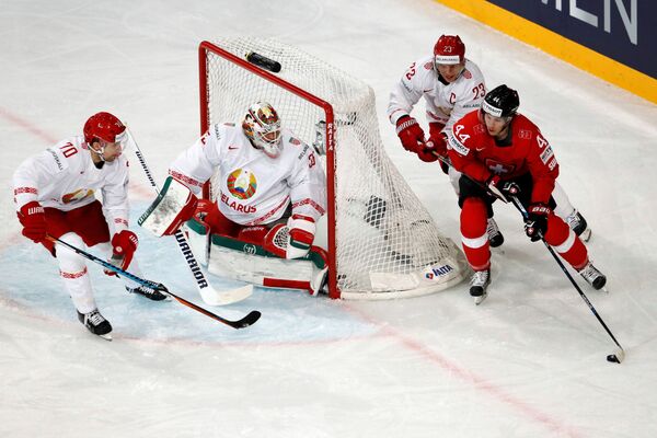 Игровой момент матча Белоруссия - Швейцария