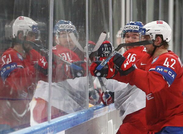 Игровой момент матча группового этапа чемпионата мира по хоккею-2017 между сборными Норвегии и Чехии