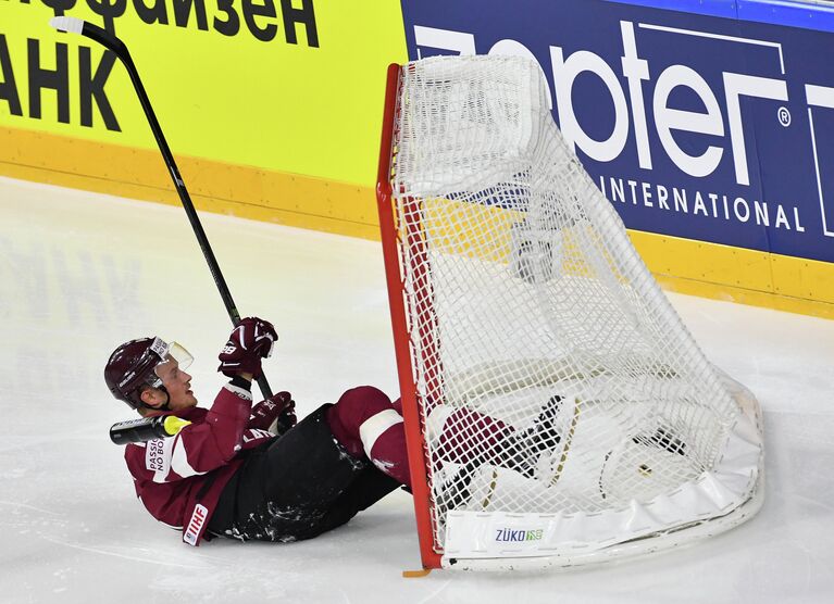 Форвард сборной Латвии Рихард Букартс Форвард сборной Латвии Рихард Букартс