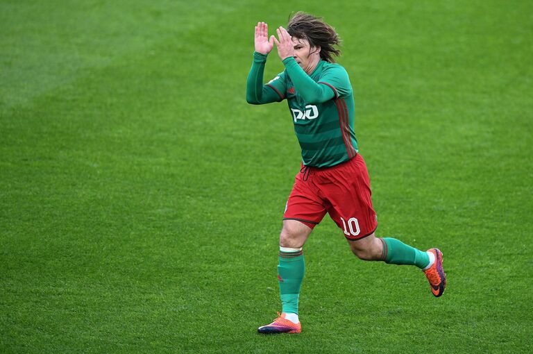 Полузащитник Локомотива Дмитрий Лоськов Полузащитник Локомотива Дмитрий Лоськов