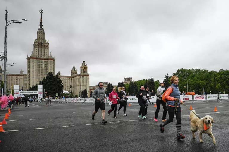 Благотворительный зеленый марафон Бегущие сердца Благотворительный зеленый марафон Бегущие сердца