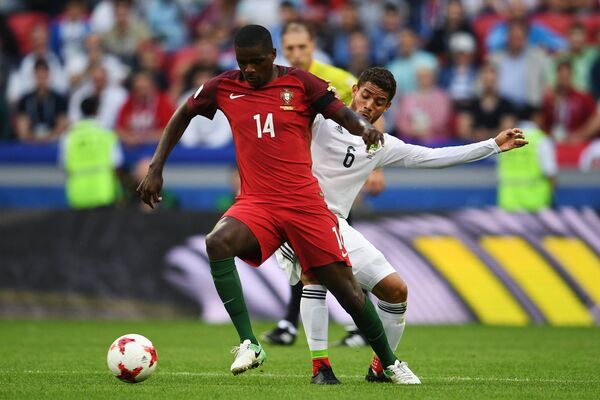 Игровой момент матча Португалия – Мексика