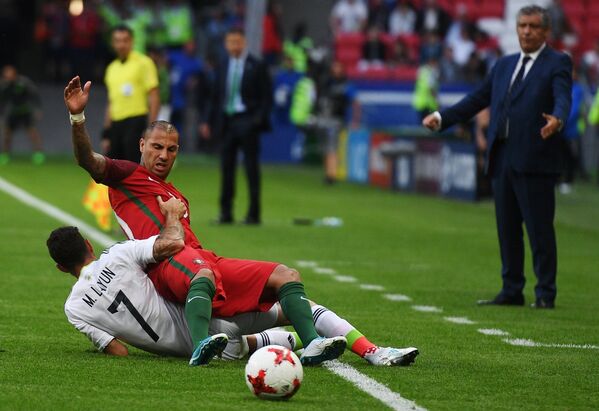 Игровой момент матча Португалия – Мексика