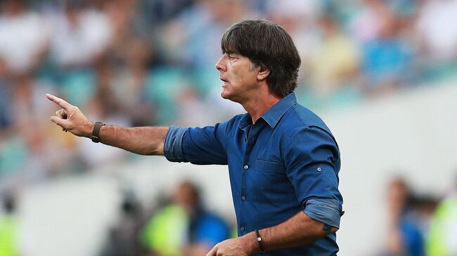 Главный тренер сборной Германии Йоахим Лёв Главный тренер сборной Германии Йоахим Лёв