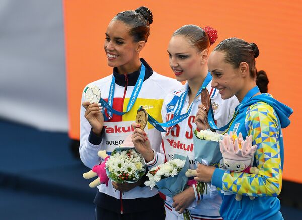 Испанка Она Карбонель, россиянка Светлана Колесниченко и украинка Анна Волошина (слева направо)