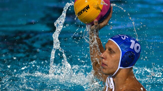 Дмитрий Холод