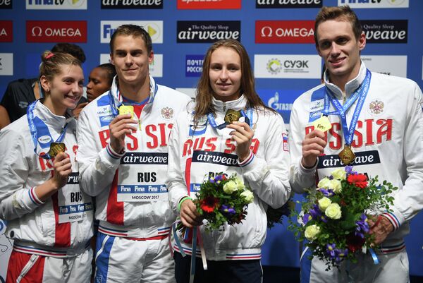 Светлана Чимрова, Кирилл Пригода, Вероника Попова и Владимир Морозов (слева направо)