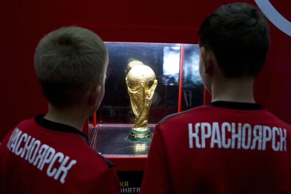 Представление кубка чемпионата мира 2018 в Красноярске
