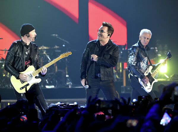 Группа U2