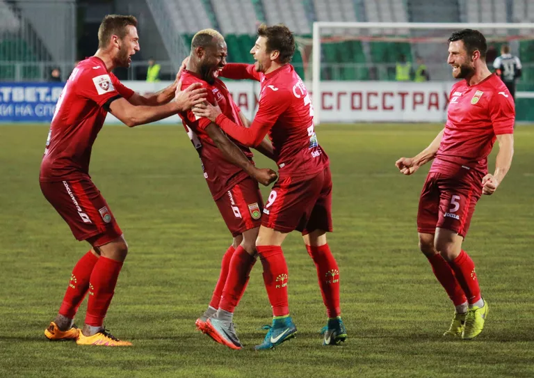 Игроки ФК Уфа Игроки ФК Уфа