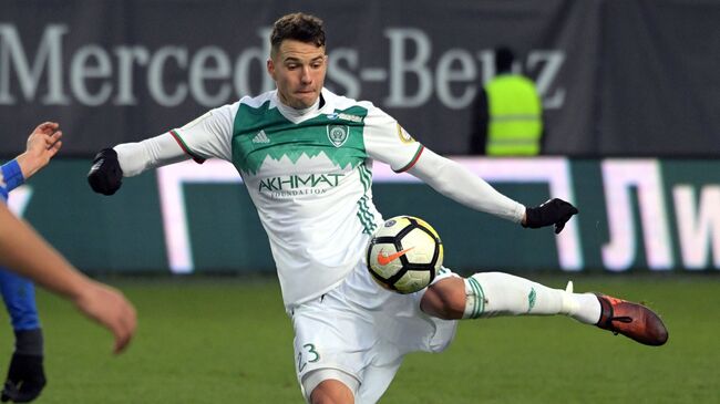 Защитник Ахмата Антон Швец