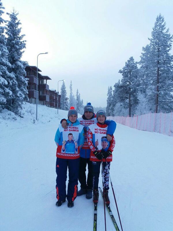 Болельщики сборной России по лыжным гонкам проводят акцию No Russia, No Games
