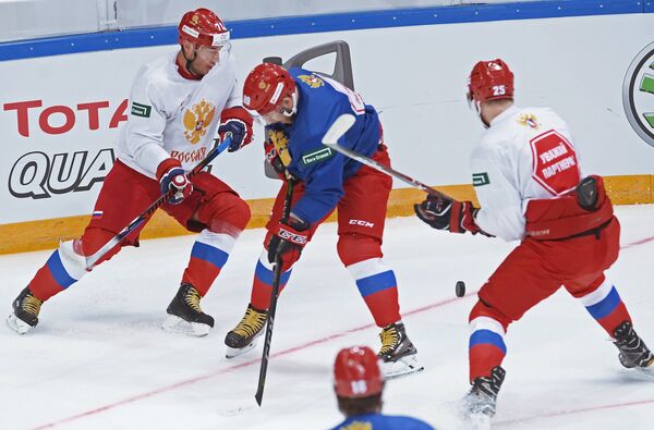 Игроки сборной России по хоккею на тренировке