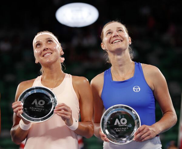 Российские теннисистки Елена Веснина и Екатерина Макарова (слева направо)