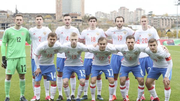 Футболисты молодежной сборной России (игроки до 23 лет)