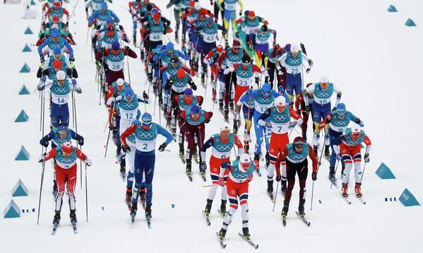 Старт мужского скиатлона на ОИ-2018