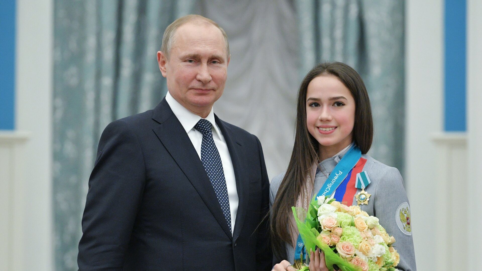 Награждение фигуристов Путиным