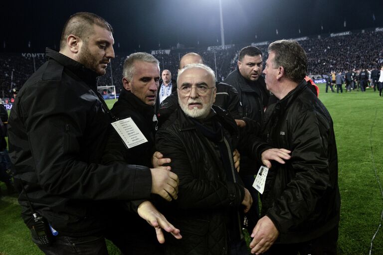 Иван Саввиди (в центре) Иван Саввиди (в центре)