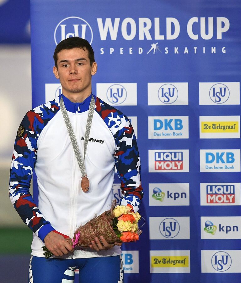 Данила Семериков Данила Семериков