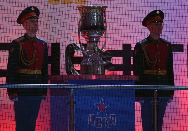 Главный трофей Континентальной хоккейной лиги Кубок Гагарина