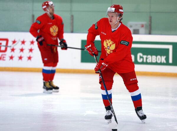Нападающий сборной России по хоккею Кирилл Капризов на тренировке