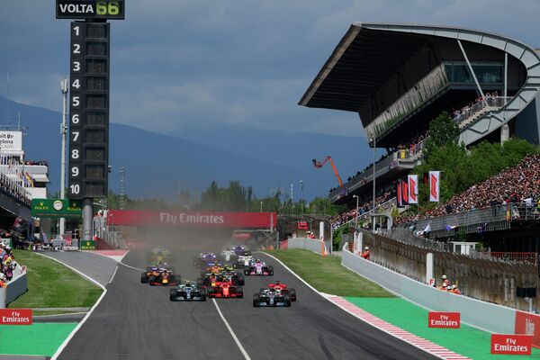 Старт Гран-при Испании Формулы-1
