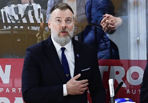 Главный тренер сборной Швеции Рикард Грёнборг