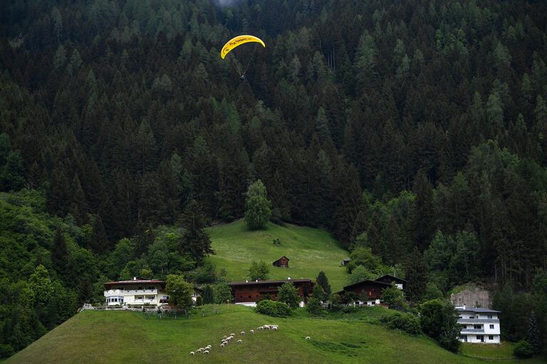 Австрийский поселок Нойштифт, в котором разместится сборная России по футболу Австрийский поселок Нойштифт, в котором разместится сборная России по футболу