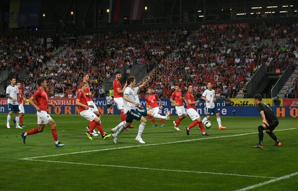 Игровой момент матча Австрия - Россия