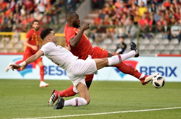 Игровой момент товарищеского матча Бельгия - Португалия