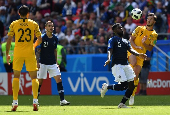 Игровой момент матча Франция - Австралия