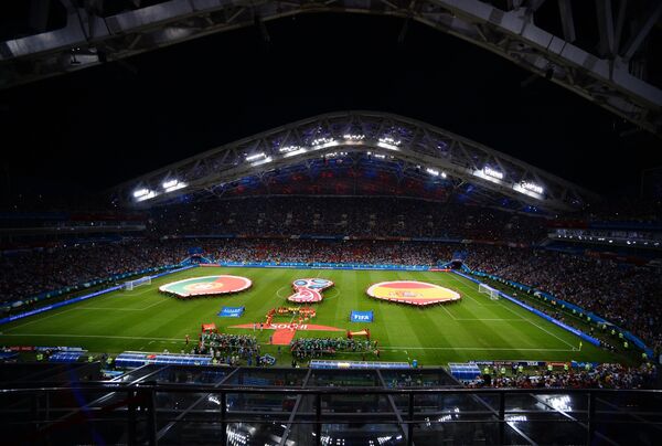 Перед началом матча группового этапа чемпионата мира по футболу Португалия - Испания