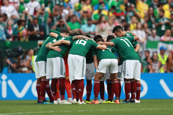 Игроки сборной Мексики
