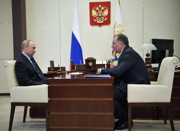 Президент РФ В. Путин встретился с президентом Олимпийского комитета России С. Поздняковым
