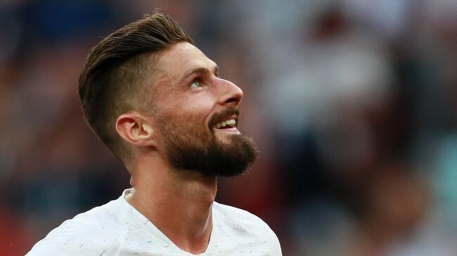 Французский нападающий Оливье Жиру