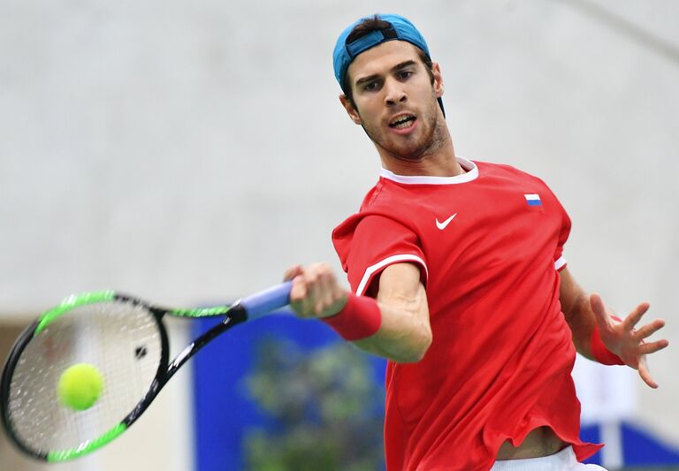 Карен Хачанов